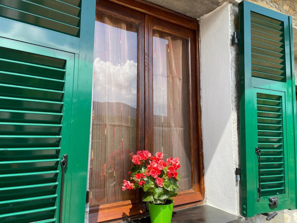 Apartamento Casa di nonno Memé CITRA 008035-LT-0018 Andagna Exterior foto